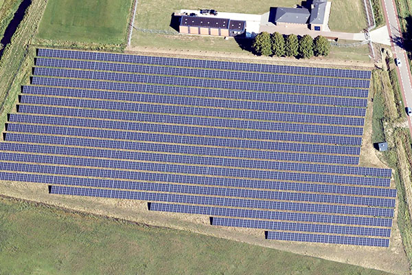 オランダ太陽光発電所